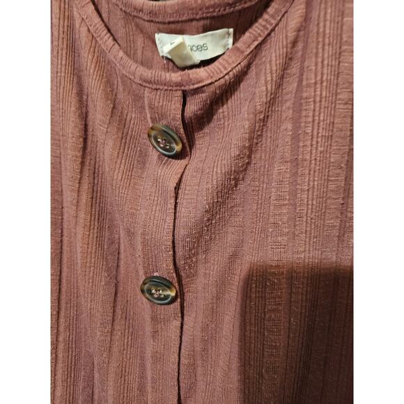 Maurices Women's Button-Front Tank Top - Picture 3 of 7